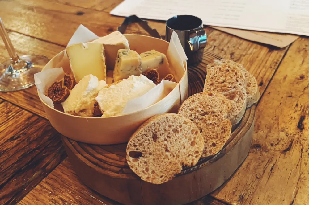 Cheese Tavern CASCINA